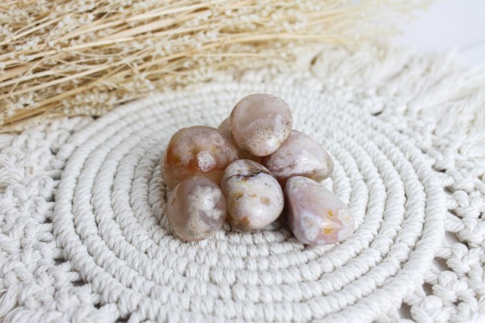 Pierre roulée Agate fleur de cerisier