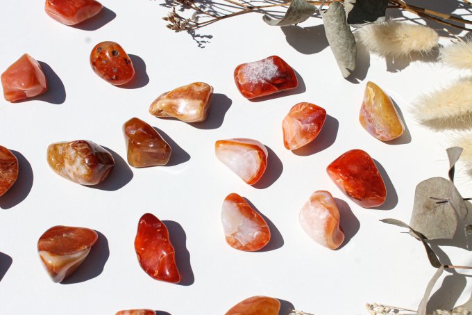 Pierre roulée Cornaline