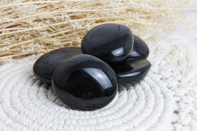 Galet Tourmaline noire