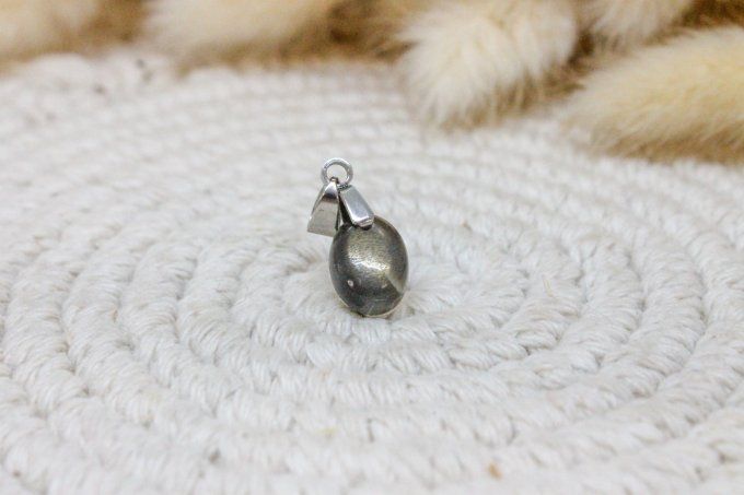 Pendentif Pierre de lune noire