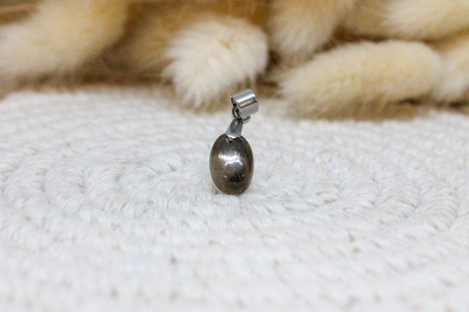 Pendentif Pierre de lune noire