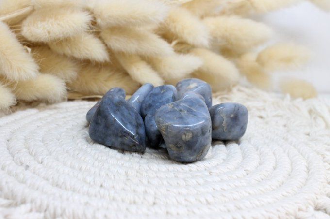 Pierre roulée Opale bleue